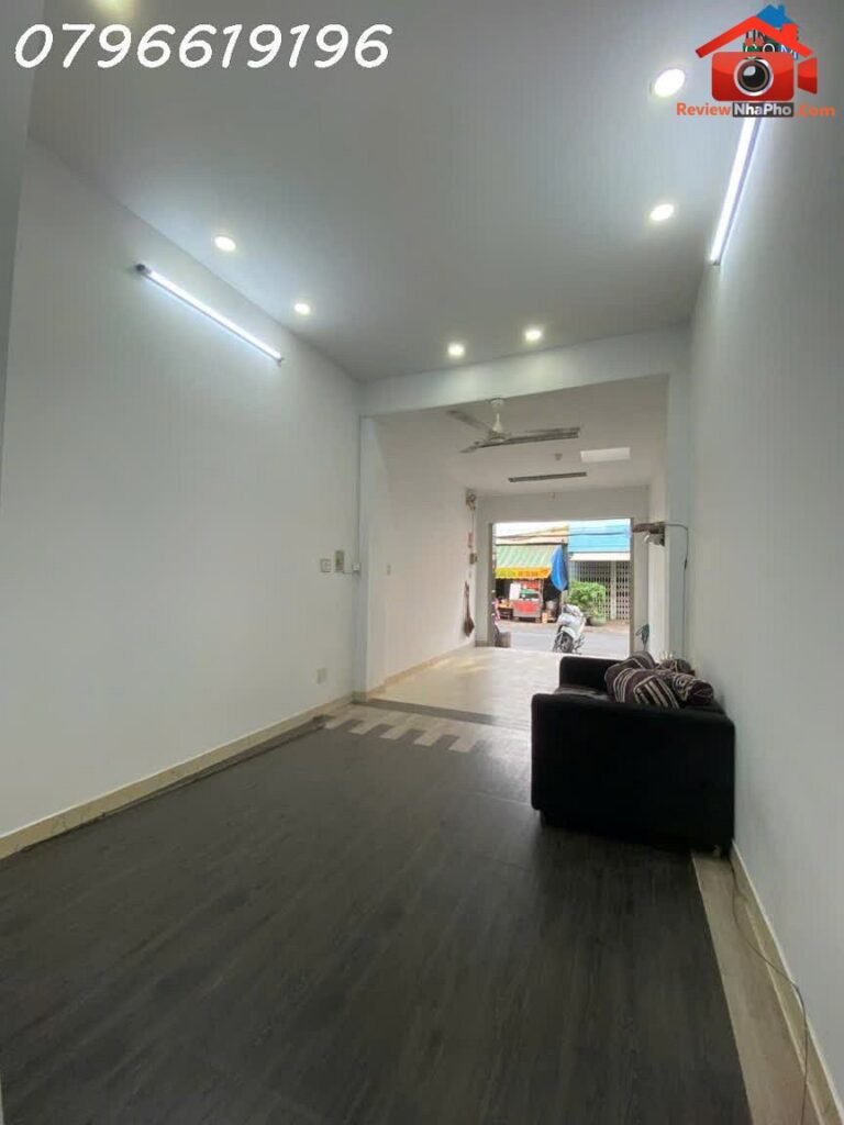 [Review BĐS] Nhà phố 4 tầng mặt tiền Dã Tượng, Quận 8, giá 9.9 tỷ