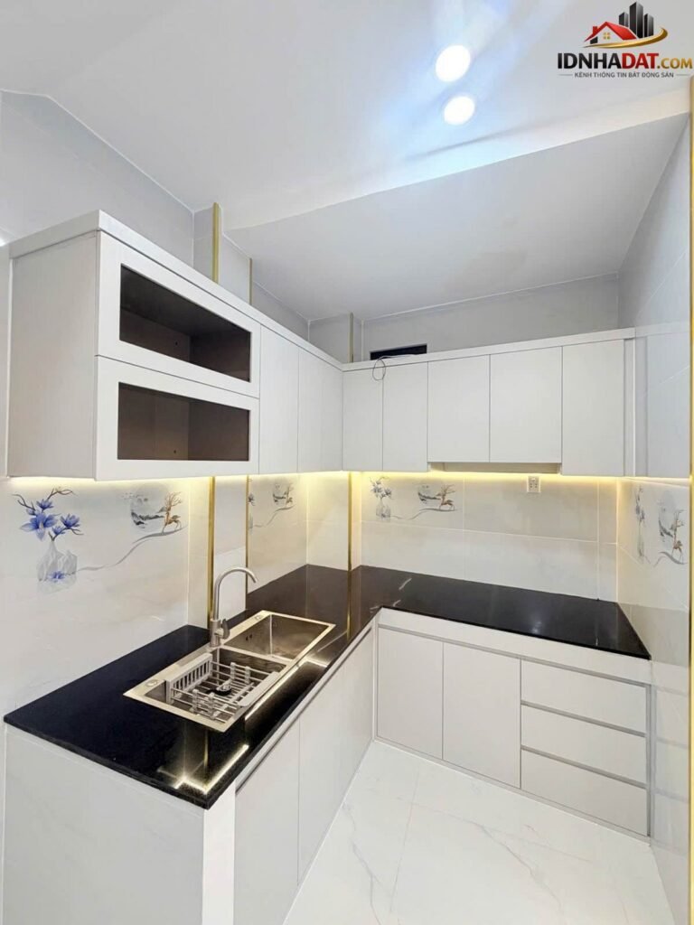Bán nhà Phường 1 Quận Tân Bình Thành Phố Hồ Chí Minh, 35m2, giá 5.4 tỷ