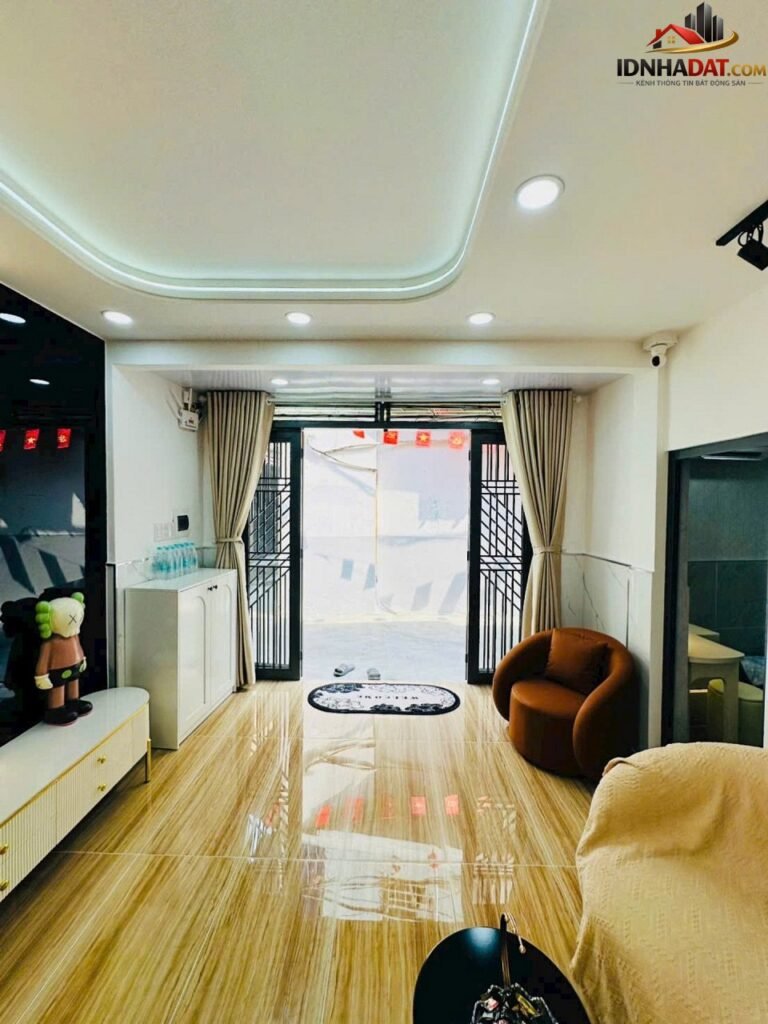 h2255 siêu phẩm lô góc – sát lotte mart Bán nhà đất Đường Lê Hoàng Phái – Phường cũ 17 Quận Gò Vấp – Phường mới 17 – Thành phố Hồ Chí Minh 30m2 4.85 tỷ