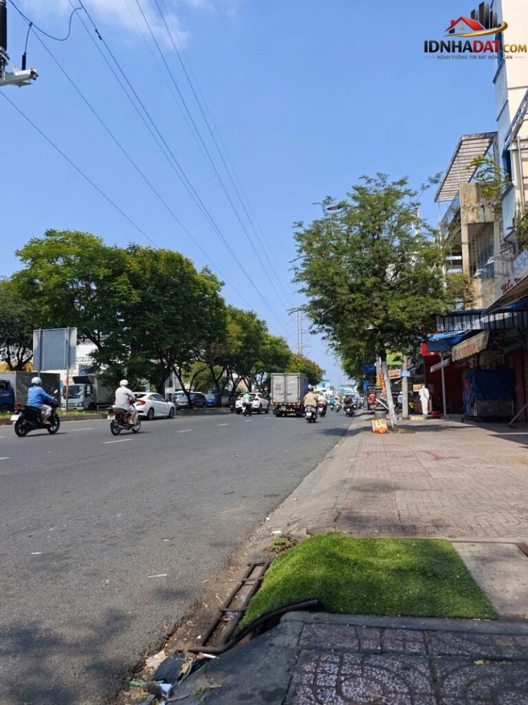 Chính chủ bán nhà cũ tiện xây mới MT Hồng Bàng Quận 11 Thành Phố Hồ Chí Minh – 70m2 – 15,5 tỷ