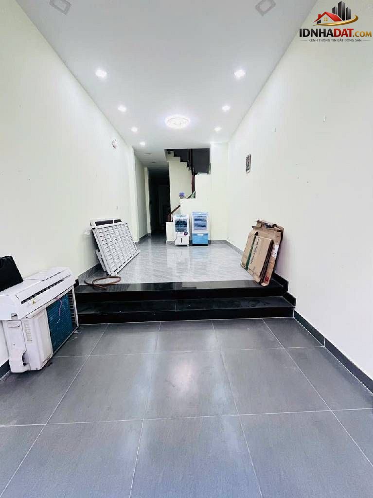 Nhà đẹp ở ngay 4 tầng dương bá trạc 4pn,5wc, shr nở hậu, hoàn công đủ, nhỉnh 7 tỷ – Bán nhà đất Đường Dương Bá Trạc – Phường cũ Chánh Hưng Quận 4 – Phường mới Chánh Hưng – Thành phố Hồ Chí Minh