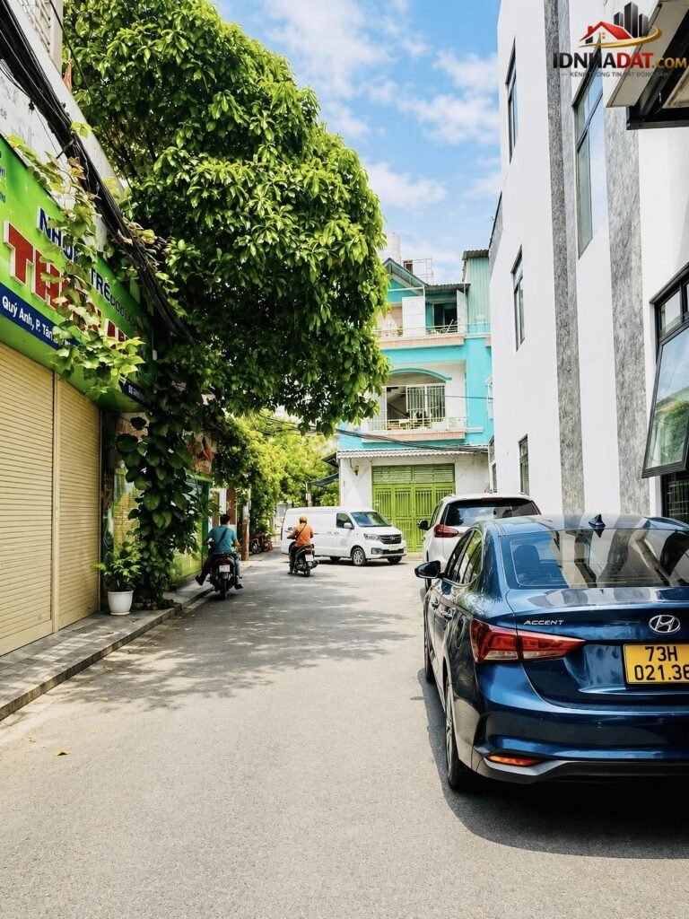 Bán nhà Phường Tân Sơn Nhì Quận Tân Phú Thành Phố Hồ Chí Minh 100m2 giá 9,8 tỷ