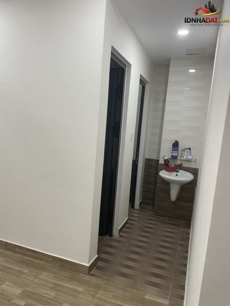 Bán nhà Quận 7 đường số 45 Tân Quy dt 151m2 giá 34 tỷ