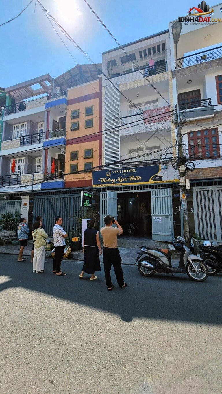 Bán khách sạn Vivi Hotel 158/B34 Phan Anh, 80m2, 11pn, 4 tầng Phường Hiệp Tân Quận Tân Phú Thành Phố Hồ Chí Minh