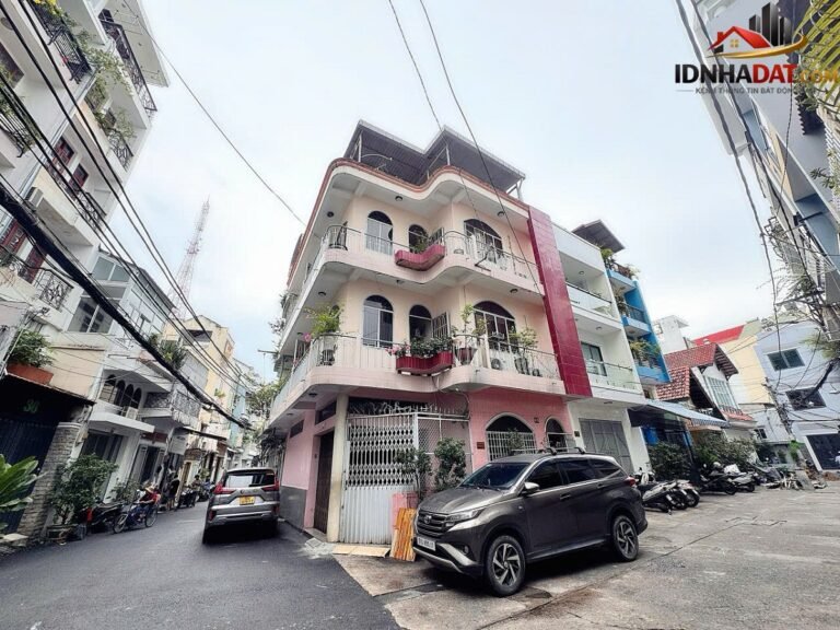 Bán nhà Phường Cầu Ông Lãnh Quận 1 Thành Phố Hồ Chí Minh – Biệt thự mái ngói 99m2 giá 21 tỷ