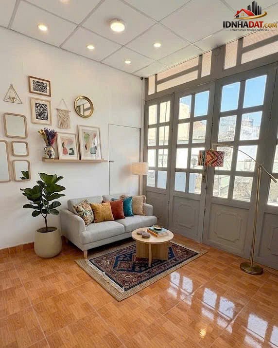 Bán nhà Lê Văn Sỹ Phường 13 Quận Phú Nhuận Thành Phố Hồ Chí Minh 32 m2 6.3 tỷ