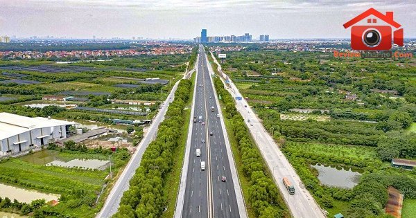 Cuộc đua mở rộng quỹ đất doanh nghiệp bất động sản 2027: Tham vọng và thực tại