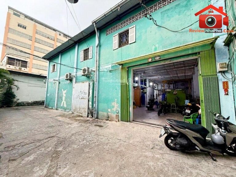 Giáp quận 5, rẻ 18 tỷ, hiếm diện tích khủng ngang 20m đường bình đông quận 8 xe hơi
