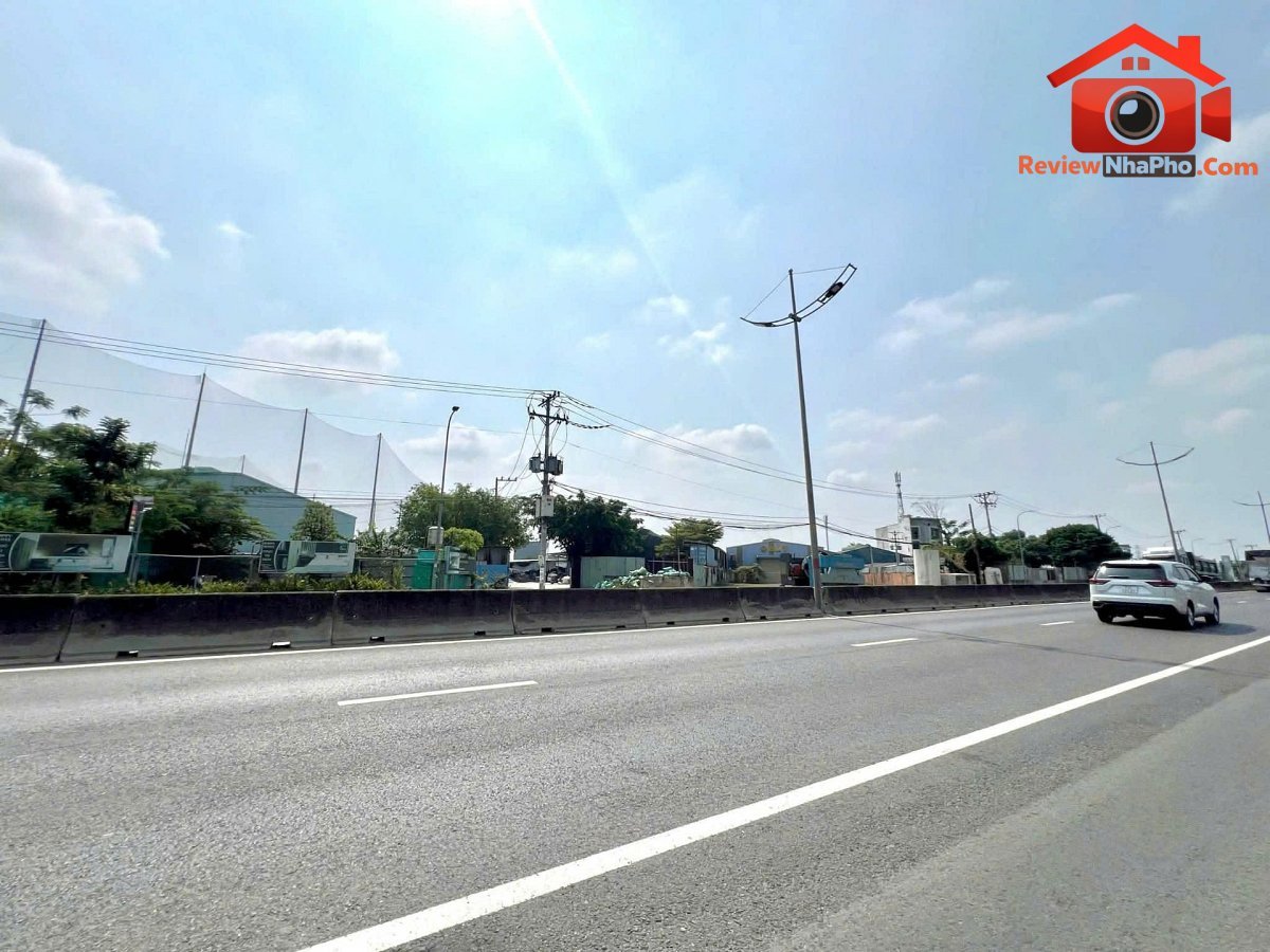 Bán gấp đất mặt tiền ql1a -p-tân tạo – bình tân 8500m2 giá 320 tỷ – Bán nhà đất Đường Quốc lộ 1A – Phường cũ Tân Tạo Quận Bình Tân – Phường mới Tân Tạo – Thành phố Hồ Chí Minh