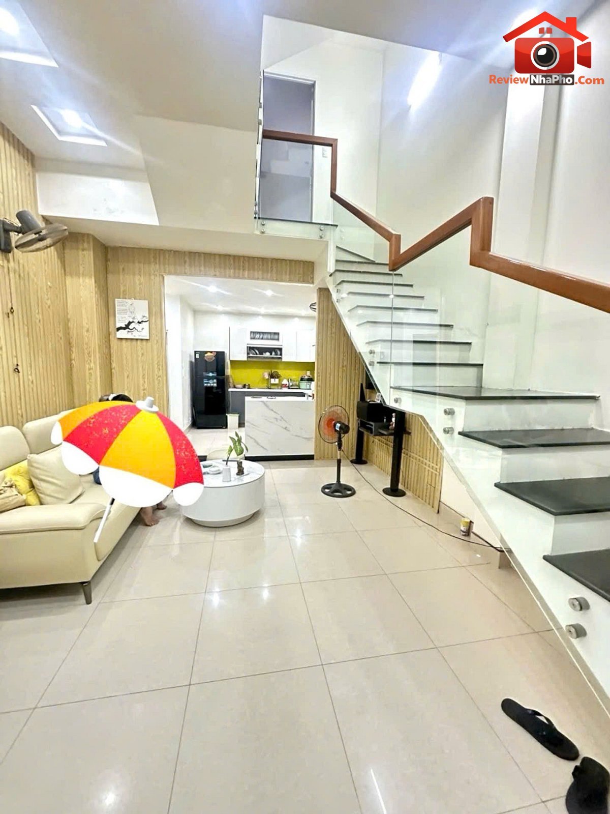 Chủ ngộp bán gấp nhà 4 tầng còn mới ngay chung cư Hoàng Anh Gia Lai gần bờ hồ mát lạnh – Đường Hàm Nghi – Quận Hải Châu – Thành phố Đà Nẵng – Diện tích 42m2 – Giá 4.82 tỷ