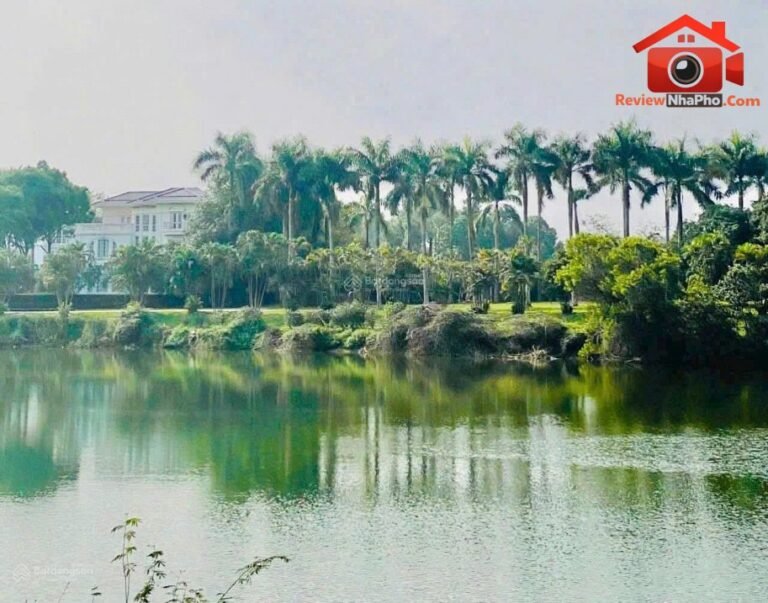 Lô đất đắc địa hòa lạc, view hồ phong thủy, gần fpt – Đường 15B – Phường cũ Bến Nghé Quận 1 – Thành phố Hồ Chí Minh – Diện tích 100m2 – Giá 2.8 tỷ