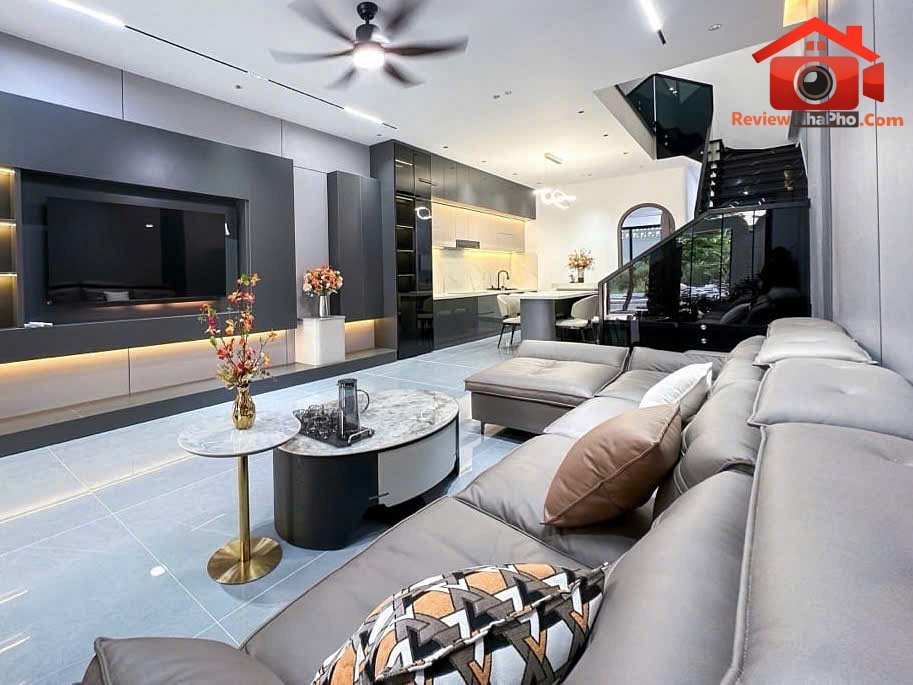 Căn duy nhất – nhà 3 tầng Hoà Xuân, nhà mới – Giá cực tốt – Nhỉnh 9 tỷ  Có tl – 100m2 – 9.9 tỷ