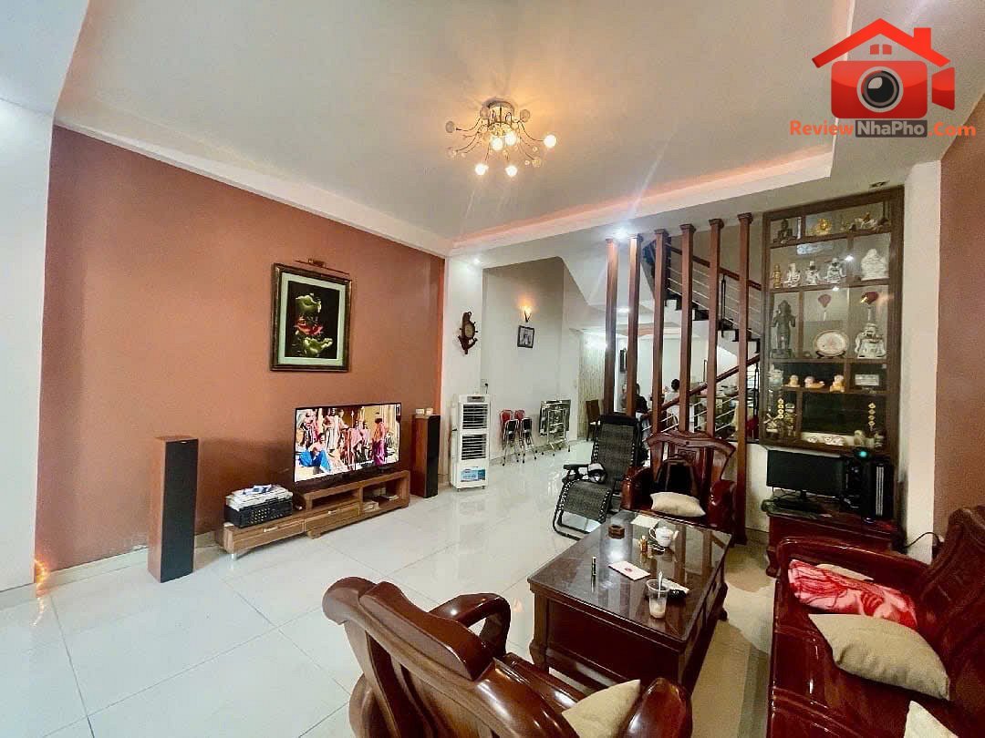 Chính chủ bán nhà 4 tầng đường Hàn Thuyên – Phường cũ Hòa Cường Bắc Quận Hải Châu – Phường mới Hòa Cường Bắc – Thành phố Đà Nẵng diện tích 112m2 giá 10.9 tỷ