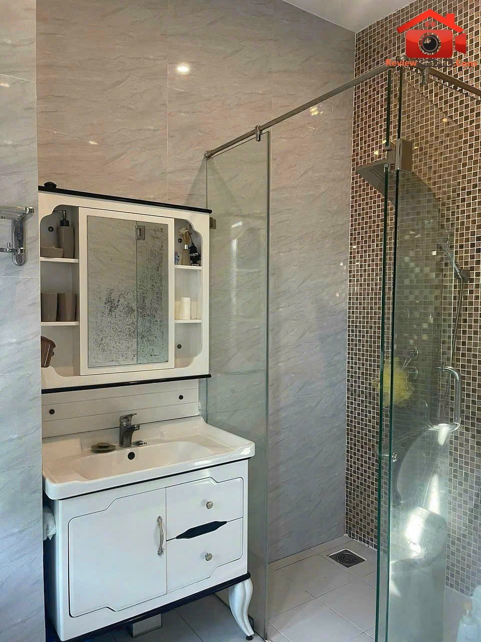 Bán nhà 5 tầng Đường Nguyễn Hữu Thọ – Phường cũ Không xác định Quận Hải Châu – Phường mới Không xác định – Thành phố Đà Nẵng 40m2 5.2 tỷ
