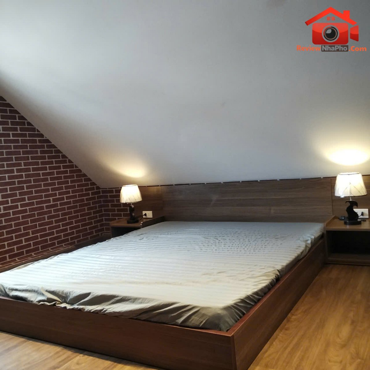 Sang nhượng tòa nhà căn hộ dịch vụ quán cafe/quán ăn quận phú nhuận – Đường Trần Hữu Trang – Phường 10 – Thành phố Hồ Chí Minh – Diện tích 1500m2 – Giá 1.2 tỷ