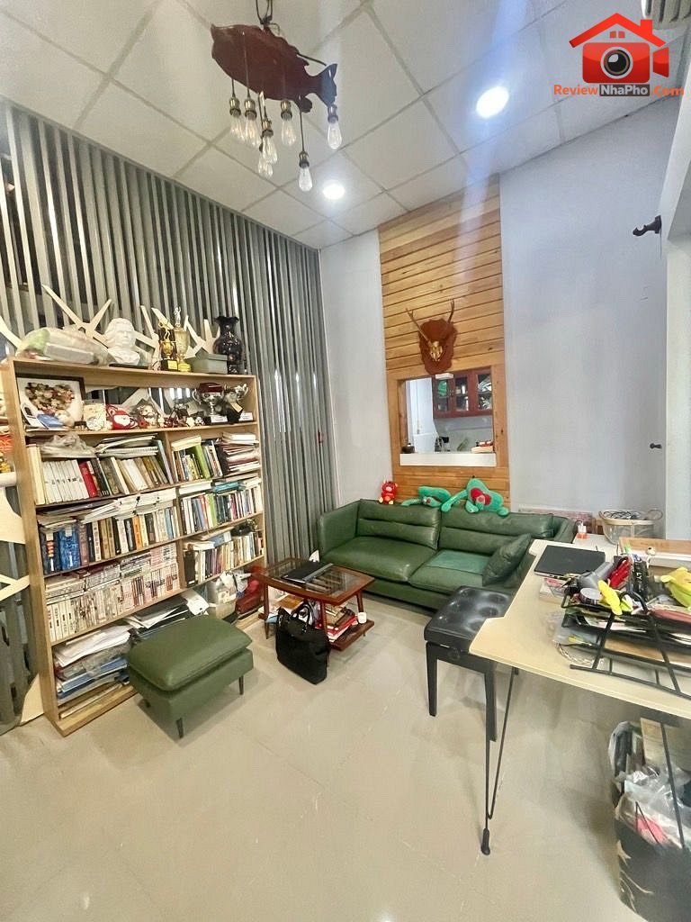 hiếm nhà ngang lớn 6.3m2- 46.1m2- chỉ có 3.8t- đ.tôn đản- thông ra chợ 200 đ.xóm chiếu- kế bên – Bán nhà đất Đường Tôn Đản – Phường cũ 15 Quận 4 – Phường mới 15 – Thành phố Hồ Chí Minh