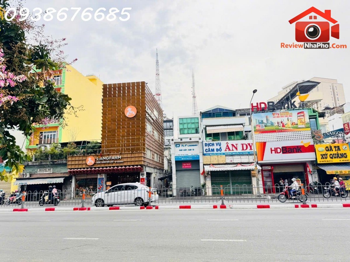 Hiếm – bán nhà 4 tầng mặt tiền nguyễn văn cừ, quận 1 – Đường Nguyễn Văn Cừ – Phường cũ Cầu Ông Lãnh – Phường mới Nguyễn Cư Trinh – Thành phố Hồ Chí Minh – Diện tích 120m2 – Giá 42.9 tỷ