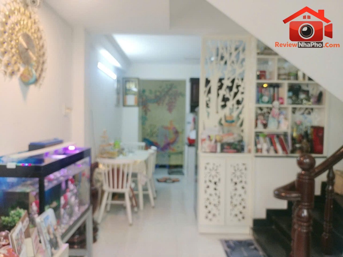 Chỉ 4,4 tỷ sở hữu nhà 4 tầng đường Nguyễn Văn Quỳ – Phường cũ Phú Thuận Quận 7 – Phường mới Phú Thuận – Thành phố Hồ Chí Minh diện tích 49m2
