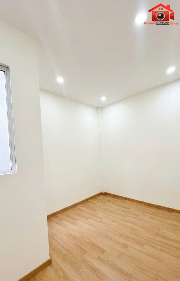 Bán nhà đất Đường Lý Chính Thắng – Phường cũ Võ Thị Sáu Quận 3 – Phường mới Xuân Hòa – Thành phố Hồ Chí Minh 57 m2 7.5 tỷ