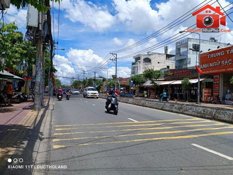 Bán nhà đất Đường Phan Văn Hớn – Phường cũ Tân Thới Nhất Quận 12 – Thành phố Hồ Chí Minh REVIEW NHÀ PHỐ 161 m2 10.5 tỷ