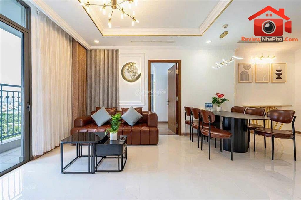 Hàng hiếm bán chcc carillon 5, lũy bán bích. dt 55m2 1 phòng ngủ 1wc giá 3 tỷ + có sổ hồng
-
Giá: 3 tỷ
55 m2
1
1
