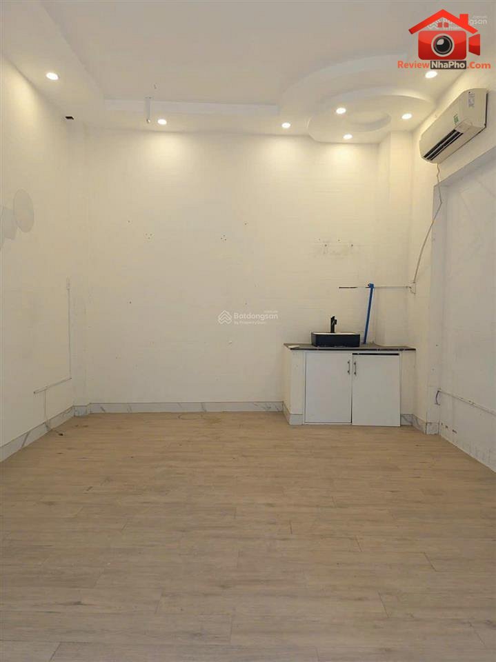 Hạ Giá Bán Gấp Nhà đẹp Đường Lãnh Binh Thăng – Phường cũ 8 Quận 11 – Thành phố Hồ Chí Minh 4.95 tỷ 27 m2