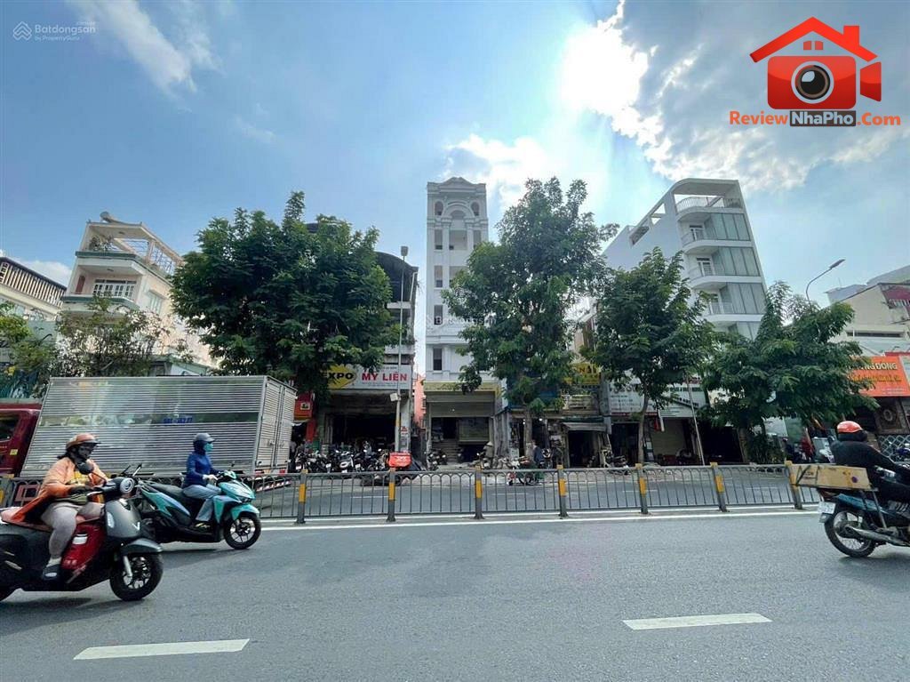 Bán tòa nhà mặt tiền Lý Thái Tổ, Quận 10 – 120 m2 – 47.5 tỷ REVIEW NHÀ PHỐ