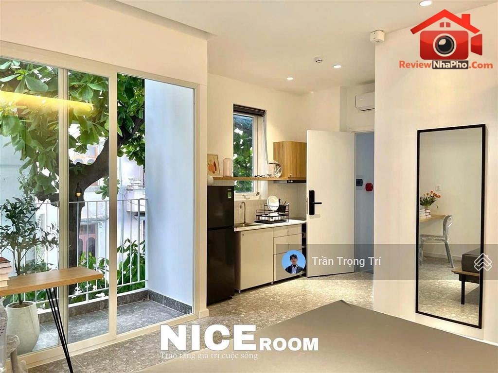 Cho thuê căn hộ studio mới 100%, ban công, đầy đủ ánh sáng ngay ngô tất tố, bình thạnh
-
Giá: 8.5 triệu
40 m2
1
1