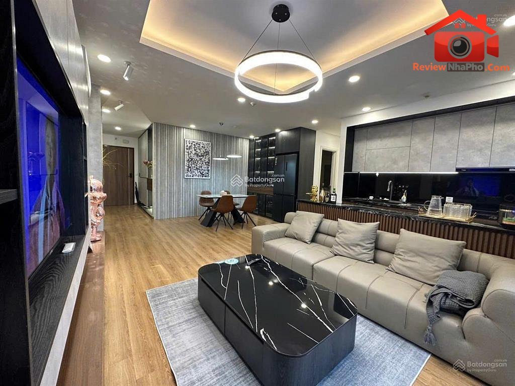Bán gấp topaz garden, nhà mới sửa nội thất xịn, 75m2, view đẹp, chính chủ 3.5 tỷ
-
Giá: 3.5 tỷ
75 m2
2
2