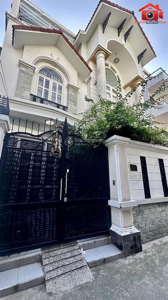 Biệt thự 217 m² giá chỉ 21.99 tỷ – REVIEW NHÀ PHỐ