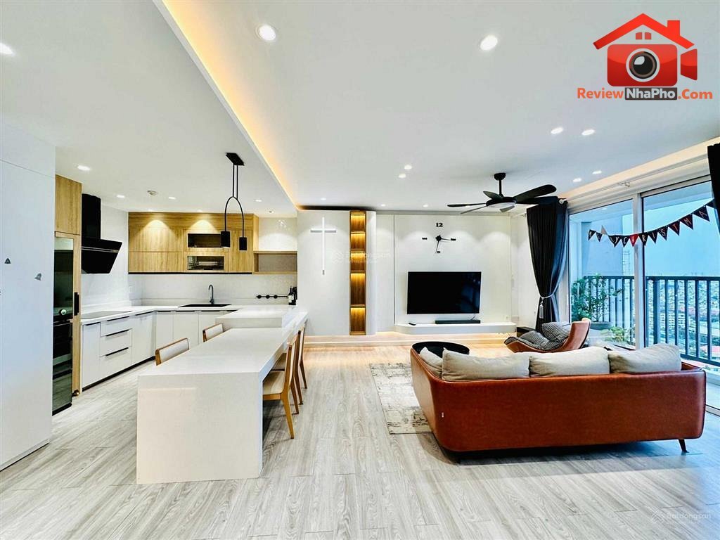 Cần bán căn hộ chung cư Sky Center 139 m² giá chỉ 10 tỷ – REVIEW NHÀ PHỐ