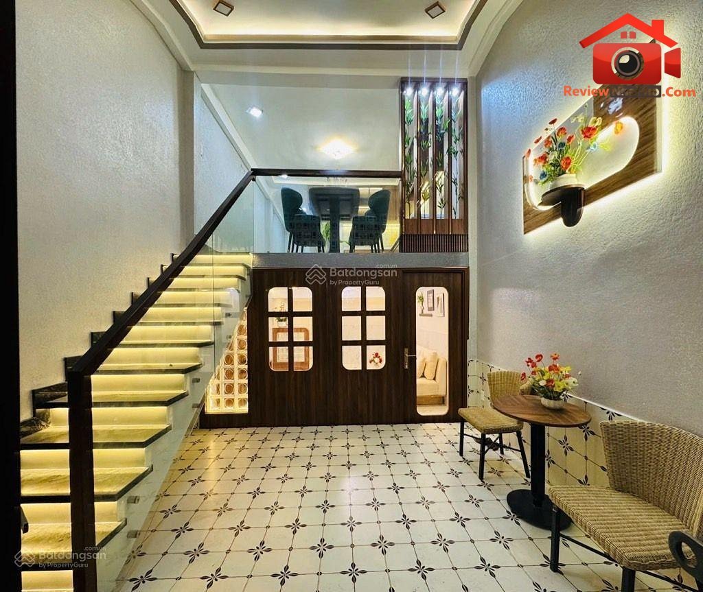 Siêu phẩm 5 tầng hậu giang q6  đẹp hơn hoa hậu  full nội thất cao cấp
-
Giá: 6.6 tỷ
49 m2
3
4