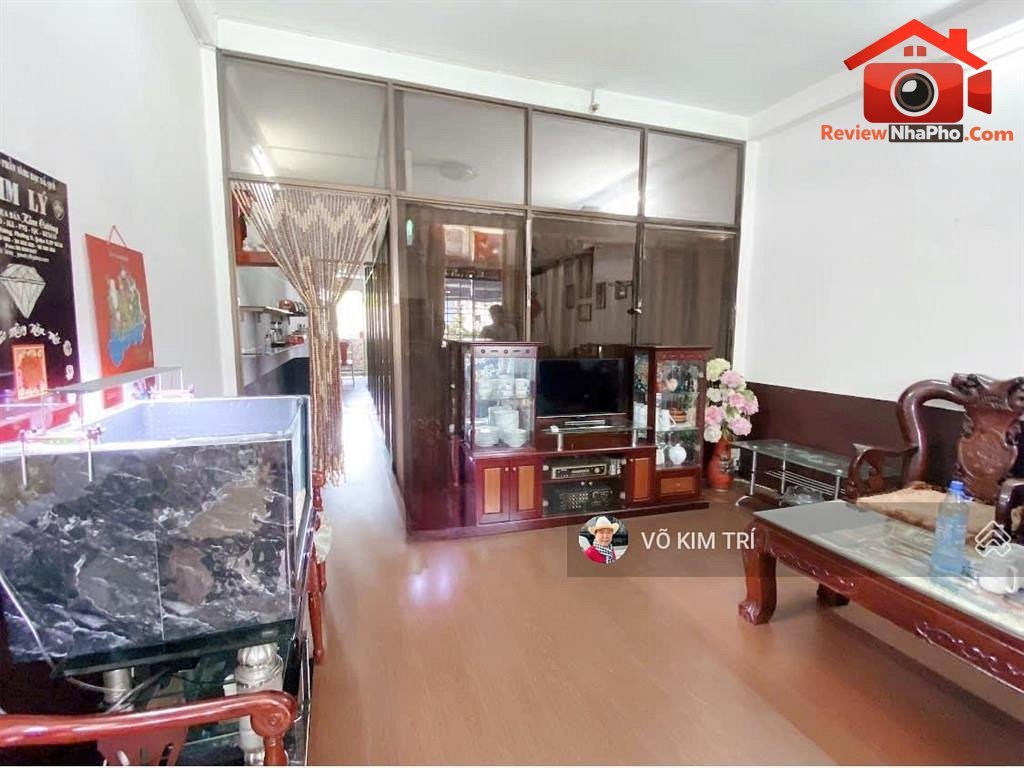 Gò vấp cc ngay nguyễn văn lượng 68m2 căn góc lầu 1 shr 2pn có ban công giá 2,8 tỷ
-
Giá: 2.8 tỷ
68 m2
2
1