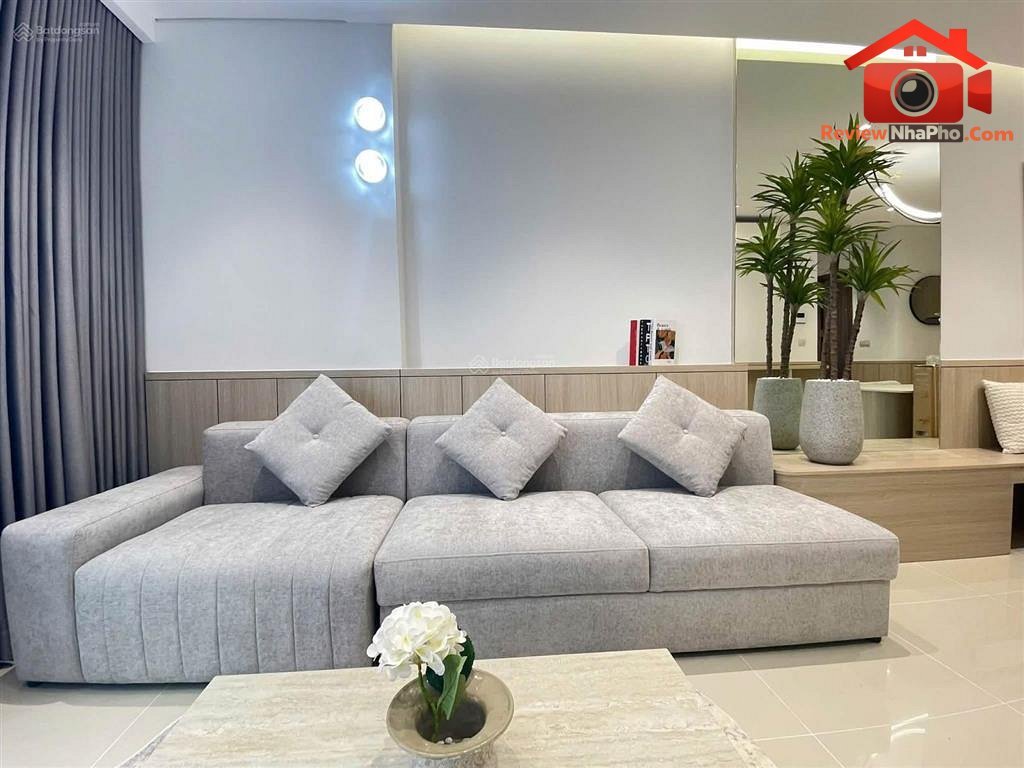 Căn hộ chung cư Oriental Plaza – Đường Âu Cơ – Phường cũ Tân Phú Quận Tân Phú – Thành phố Hồ Chí Minh REVIEW NHÀ PHỐ 80 m2 – 3.9 tỷ