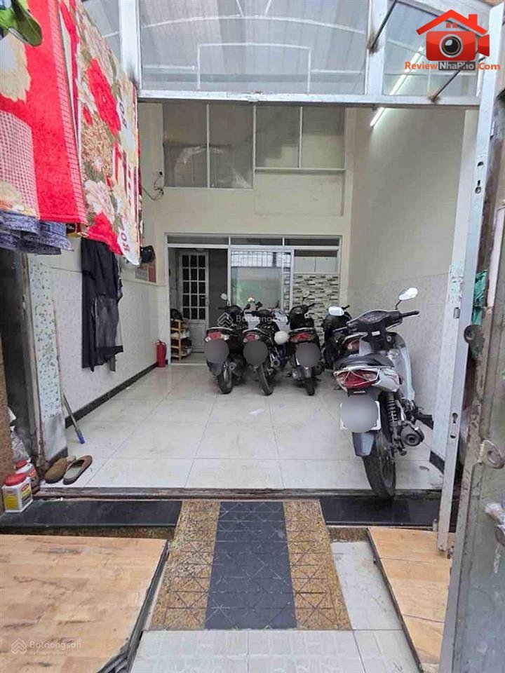 Nhà 32 m2 giá 7.8 tỷ tại Quận 10 – REVIEW NHÀ PHỐ
