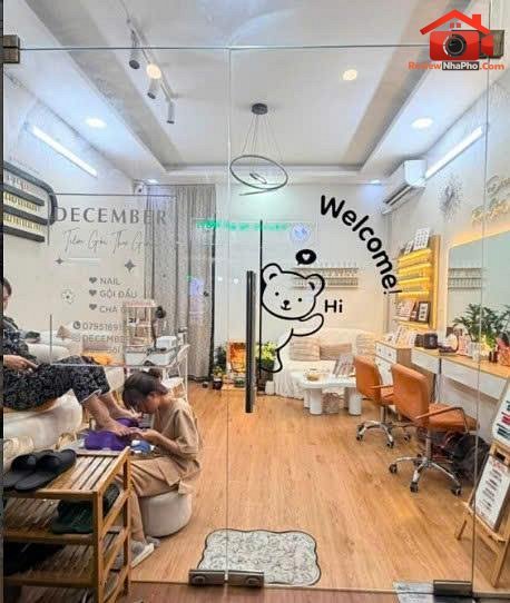 Sang nhượng tiệm nail 44 m2 giá 105 triệu – Đường Lạc Long Quân – Quận 11 – Thành phố Hồ Chí Minh REVIEW NHÀ PHỐ