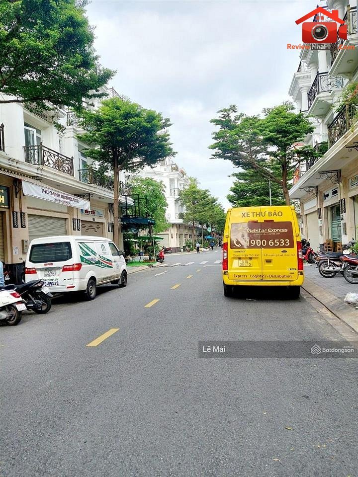Nhà Mặt Tiền 100m² Giá 18 tỷ – Thành phố Hồ Chí Minh REVIEW NHÀ PHỐ