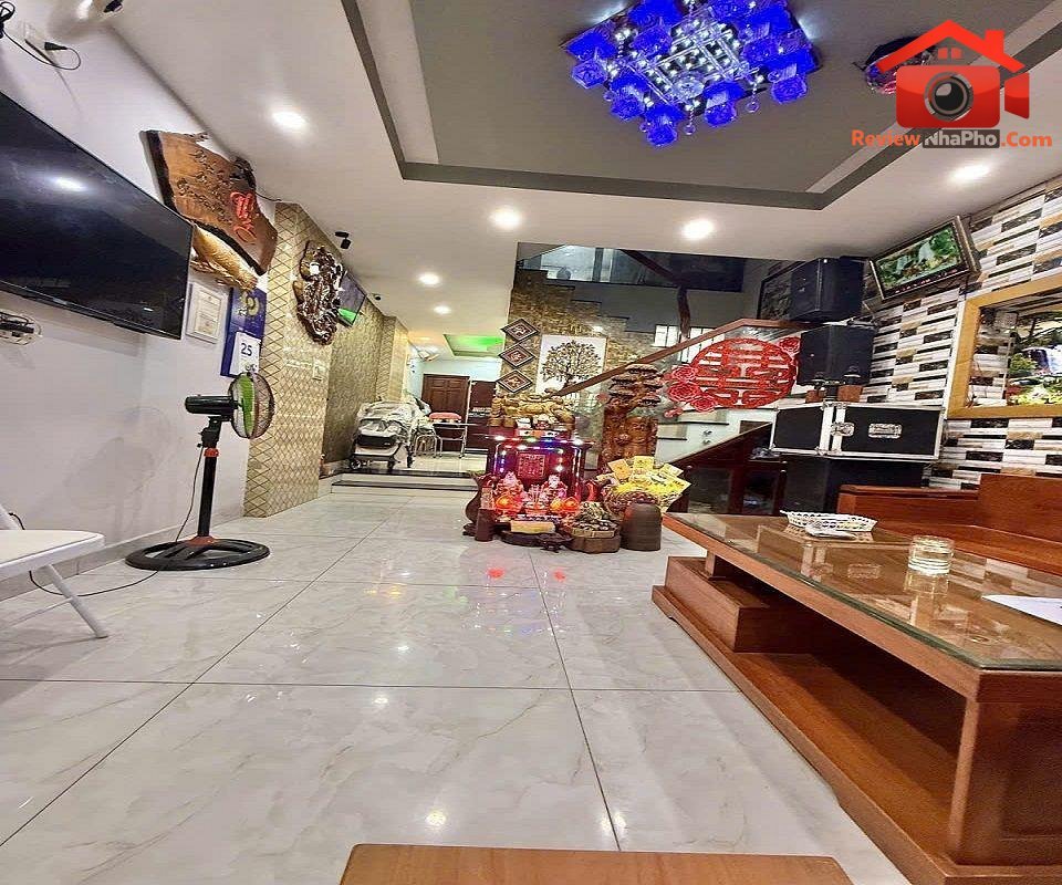 Bán nhà HXH đường Tây Thạnh, Phường Tây Thạnh, TPHCM, 71m2, 5 tầng, giá tốt.
-
Giá: 10.2 tỷ
71 m2
8
5