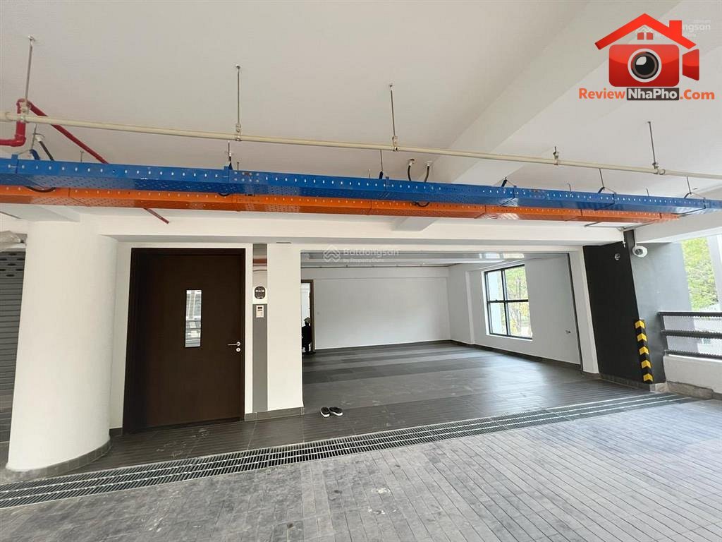 Bán căn hộ 3pn tại skylinked villa, 198m2 giá 13tỷ3, rõ ràng giá thật, không đăng ảo
-
Giá: 13.3 tỷ
198 m2
3