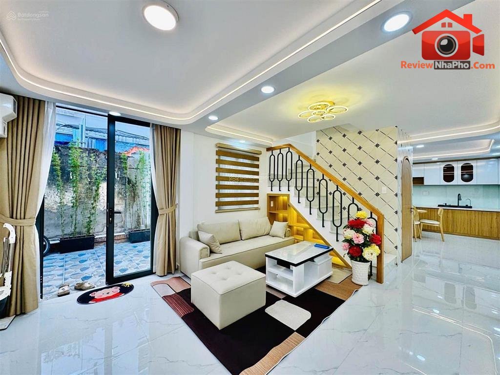 Gấp giảm sốc 1.1 tỉ  garden house 3 tầng sd 130m2  4pn  ngang 4,6m full nội thất  chợ bà chiểu
-
Giá: 6.4 tỷ
45 m2
4