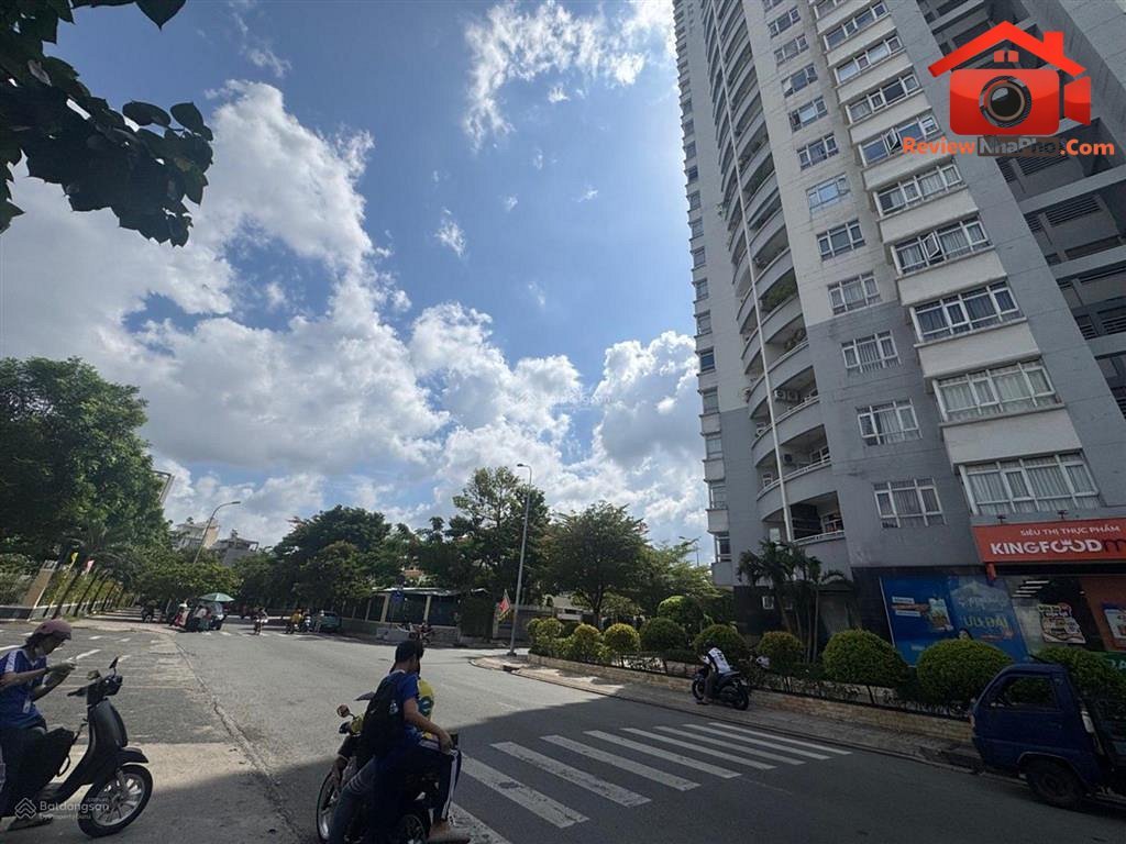 Bán nhà 2 tầng, đường nguyễn văn luông, hậu giang, quận 6, hẻm 6m thông 4x8 giá chỉ 2,6 tỷ
-
Giá: 2.6 tỷ
32 m2