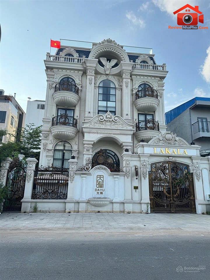 Biệt thự đường Trường Sơn – Phường cũ Hòa Hưng Quận Không xác định – Thành phố Hồ Chí Minh REVIEW NHÀ PHỐ 146 m2 46 tỷ