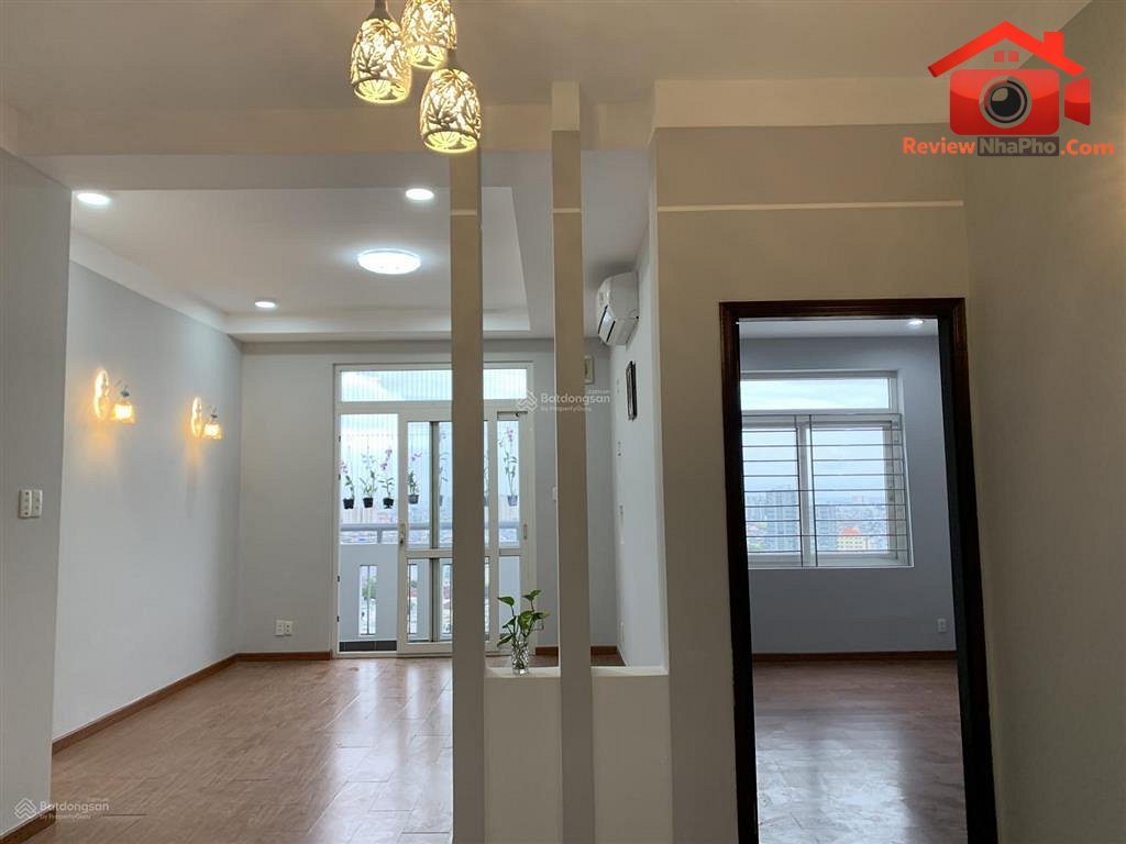 Chủ về bắc bán gấp lữ gia plaza 100m2 (3pn) giá tốt giá tốt trong khu vực
-
Giá: 6 tỷ
100 m2
3
2