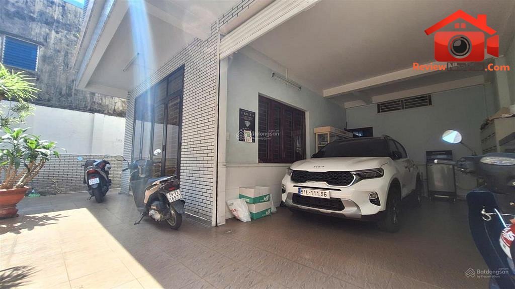 Nhà riêng 6PN, 4WC, Diện tích 188 m2, Giá 48 tỷ – REVIEW NHÀ PHỐ