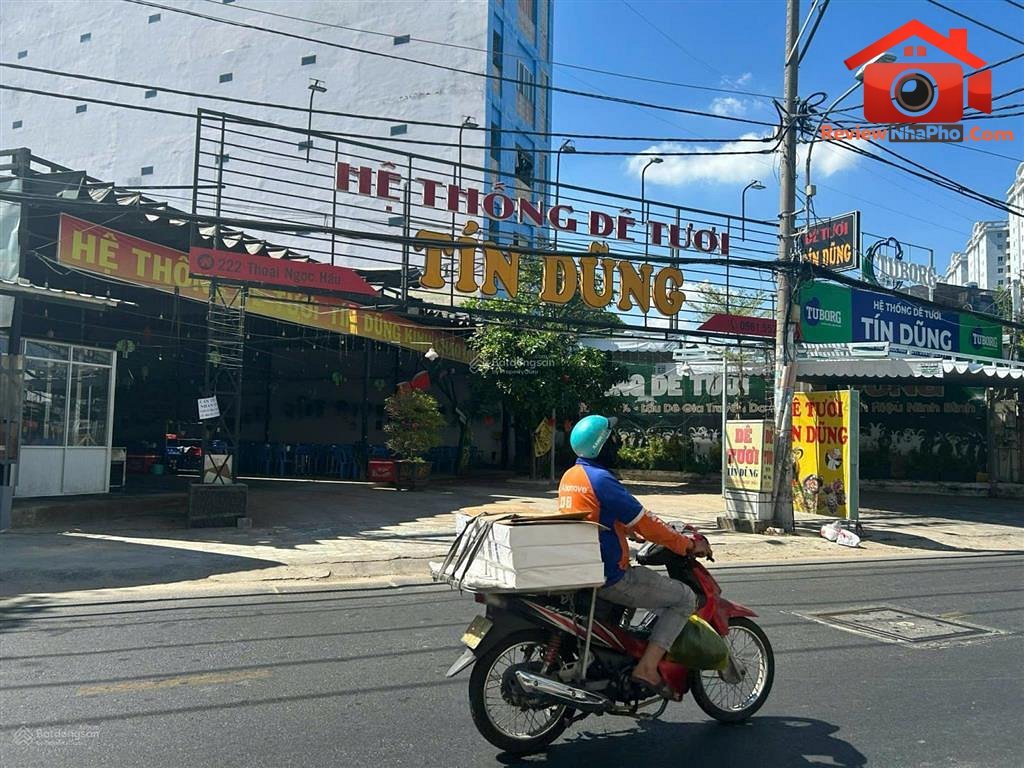 Bán nhà mặt tiền Thoại Ngọc Hầu – Quận Tân Phú – 197m2 – 40 tỷ REVIEW NHÀ PHỐ