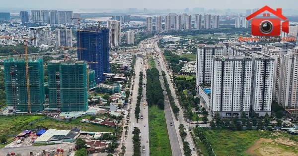 Phân Tích Thị Trường Bất Động Sản 2026: Giải Thể Doanh Nghiệp Tăng 120%