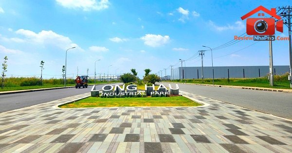 Phân Tích Thị Trường Bất Động Sản 2026: Doanh Nghiệp KCN Long Hậu và Xu Hướng Tương Lai