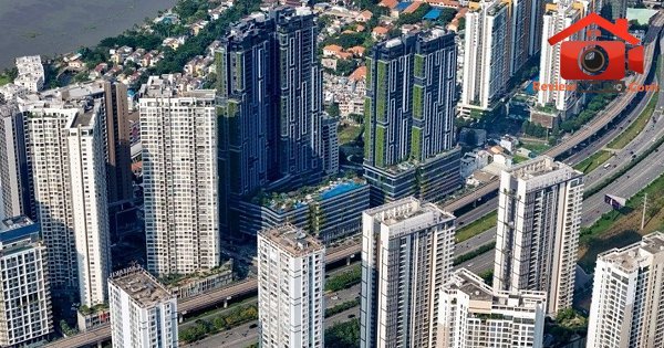 Cập nhật thị trường bất động sản 2026: Phân tích thuế và kiểm tra doanh nghiệp