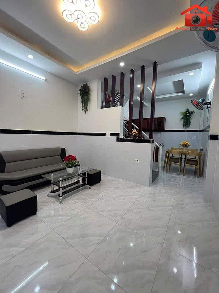 Bán nhà đất Đường Phạm Văn Bạch – Phường cũ 15 Quận Tân Bình – Phường mới 15 – Thành phố Hồ Chí Minh Diện tích 60m2 Giá 5.1 tỷ