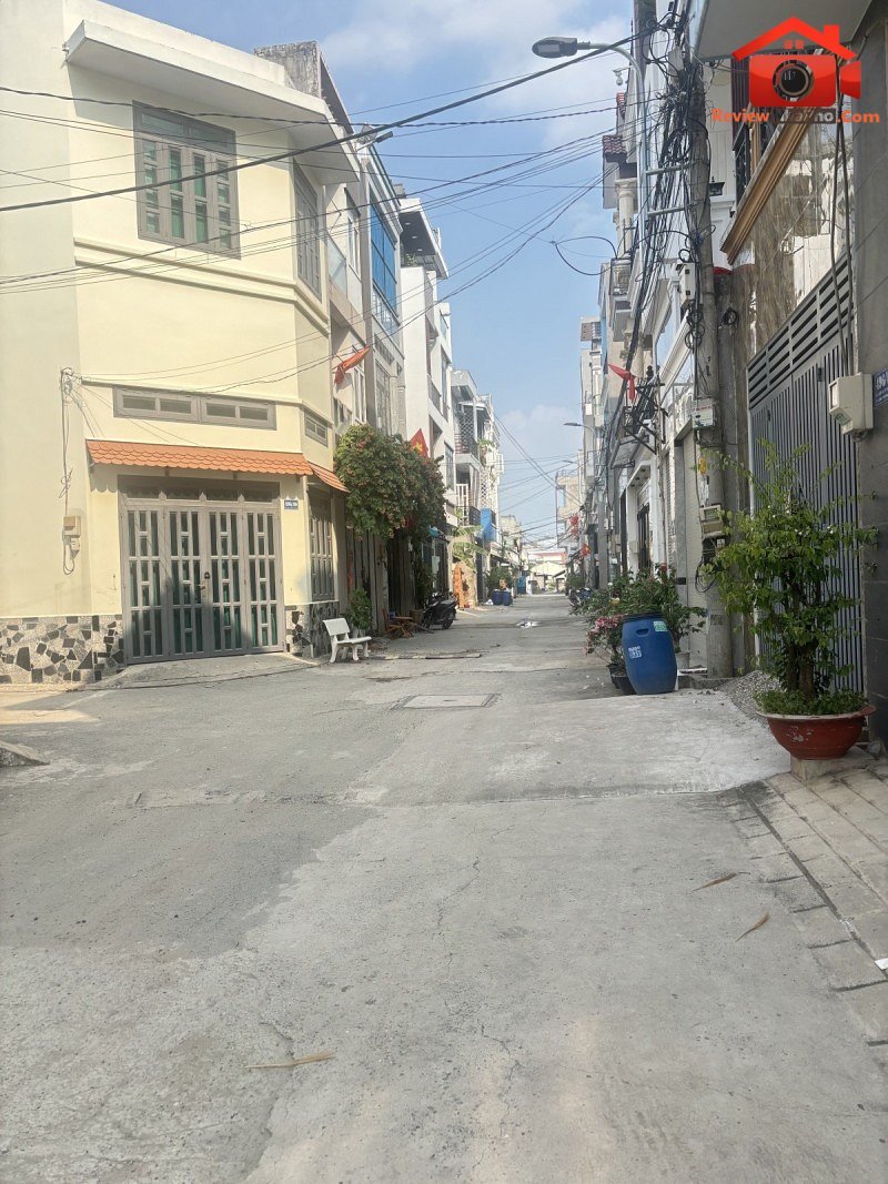 Bán nhà đất Đường Lã Xuân Oai – Phường cũ Long Trường Quận 9 – Phường mới Long Trường – Thành phố Hồ Chí Minh diện tích 52m2 giá 5.78 tỷ